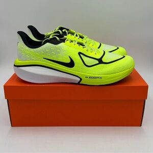 Nike Air Zoom Vomero 17 Talaria Volt Black White FZ8587-700 Men's Size 13 - New